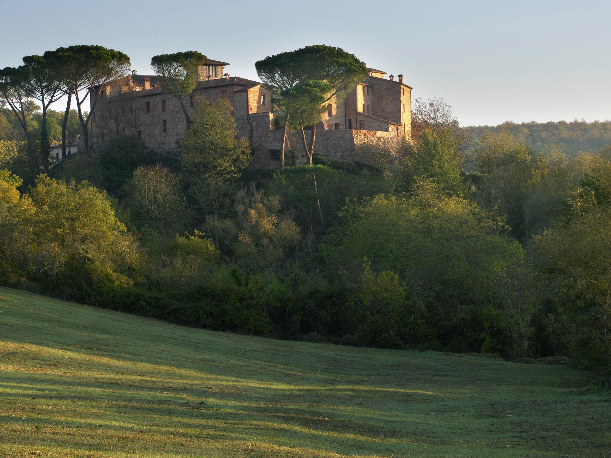 Castel Monastero - The Leading Hotels Of The World Castelnuovo Berardenga Exterior foto