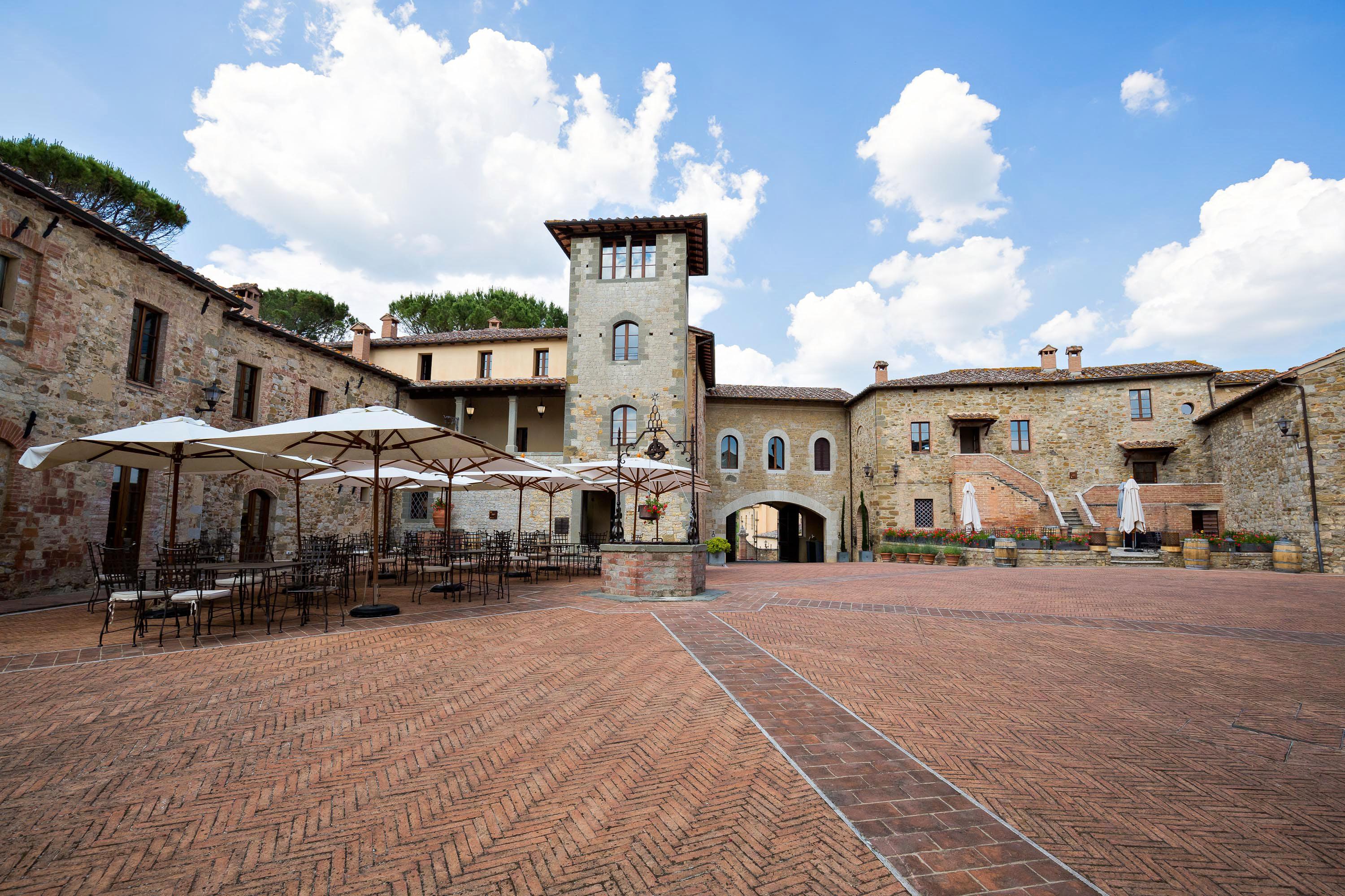 Castel Monastero - The Leading Hotels Of The World Castelnuovo Berardenga Exterior foto